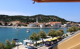 Tisno Central Apartments